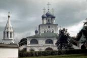 Казанська церква – вигляд із заходу