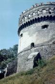 Круглая башня замка в Остроге